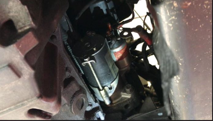 A faulty starter can prevent your Saturn 2.2L engine